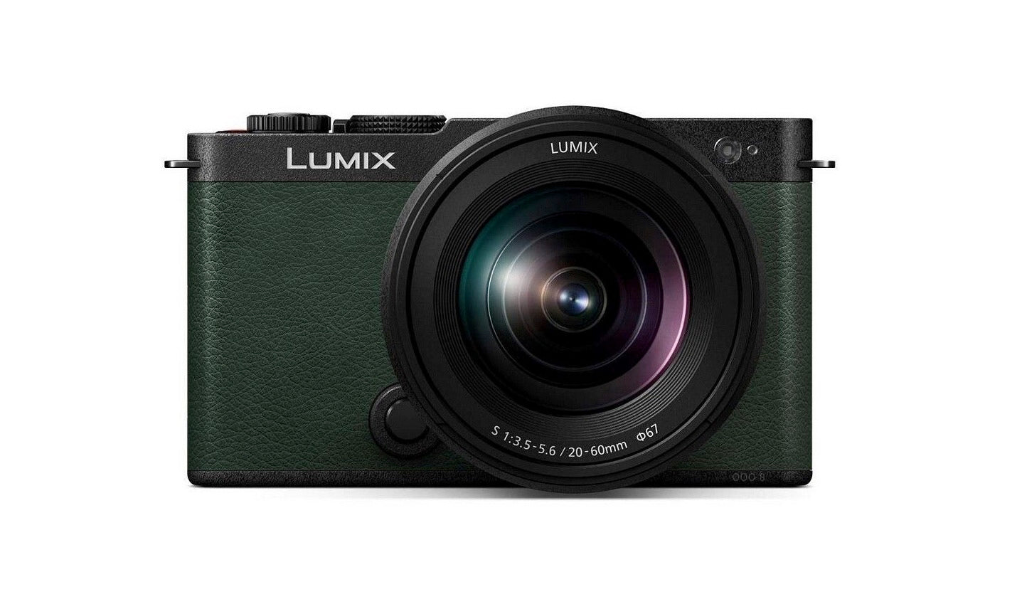Panasonic Lumix DC-S9 Kit 20-60 mm Vollformat Kamera, spiegellos,5 GHz WLAN, Dark Olive, 20-60 mm Objektiv
