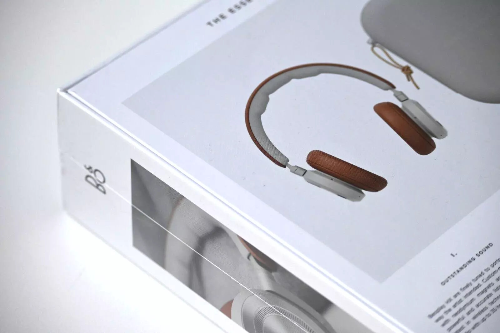 Bang & Olufsen Beoplay HX - Bluetooth Over-Ear Premium Headphones