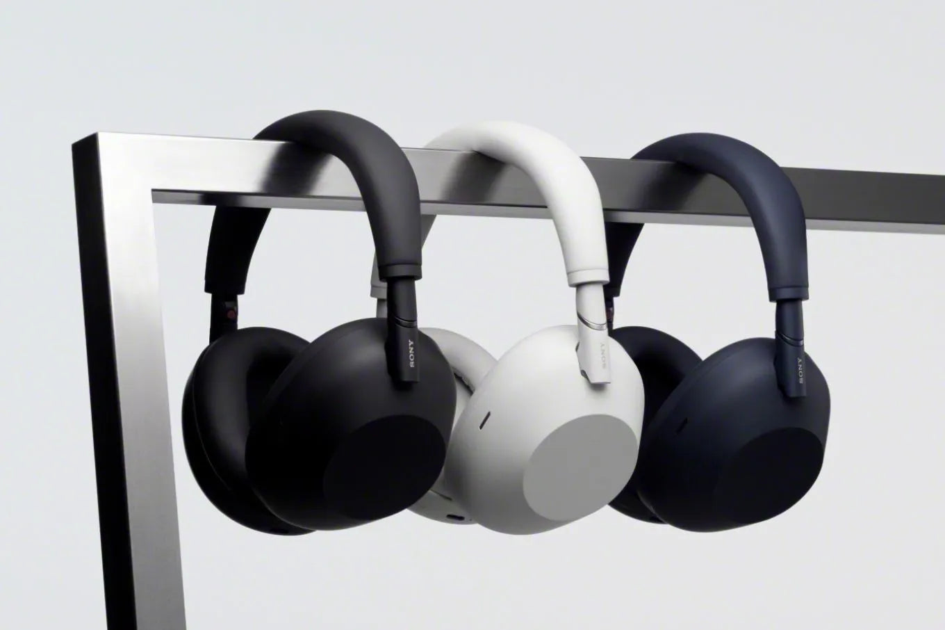 Sony WH-1000XM6 im Test: Zurück zum Klappmechanismus