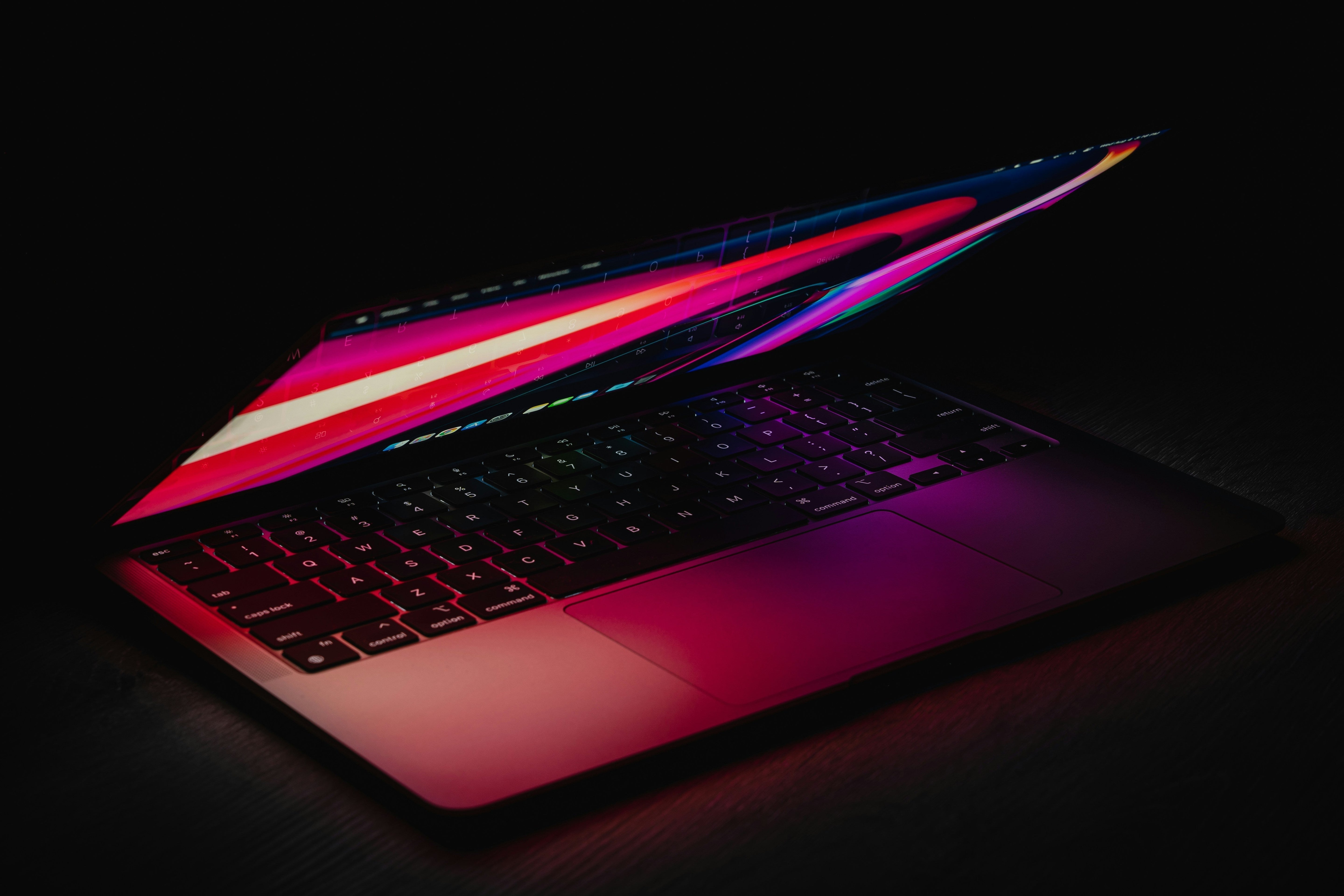 Die besten Laptops unter 800 € 2025: Top-Modelle für jeden Bedarf