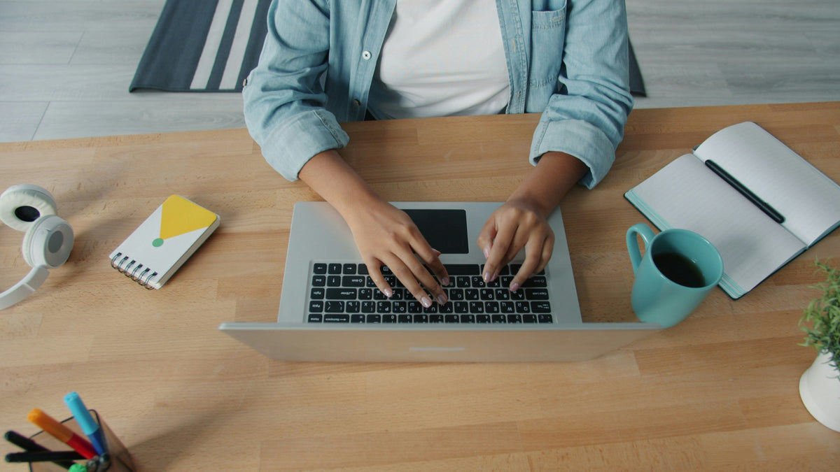 Laptop fürs Fernstudium (2026): Welches Notebook passt zu Studiengang, Budget und Arbeitsstil?