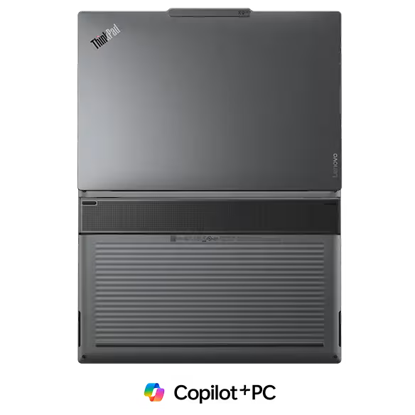 Rückansicht des aufgeklappten Lenovo ThinkPad X9 G1, zeigt das graue Aluminiumgehäuse mit ThinkPad-Logo und die Unterseite mit markantem, geriffeltem Kühlrippen-Design.
