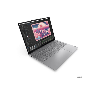 Seitenansicht links: Lenovo Yoga Pro 7 linke Seite mit sichtbaren Anschlüssen für Konnektivität.