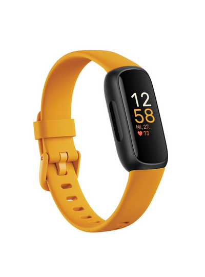 Seitliche Fitbit Inspire 3 Fitness-Tracker mit gelbem Morgensonne-Armband.